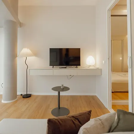 Apartman Bright Window By Vacationy