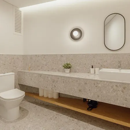 Bright Window By Vacationy Apartment