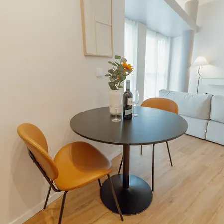 Apartman Bright Window By Vacationy